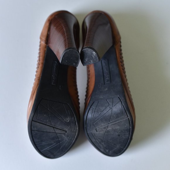 AMERICAN EAGLE Peeptoe Heels - Picture 4 of 4